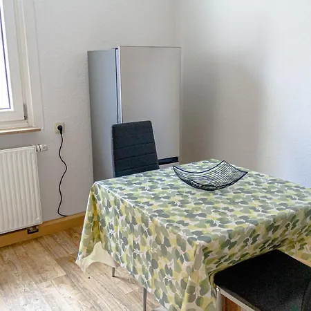 F&f - 3 Og - Zentral Mit Kostenfreien Privatparkplaetzen Und Wlan Ilsfeld