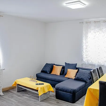 F&f - 3 Og - Zentral Mit Kostenfreien Privatparkplaetzen Und Wlan *