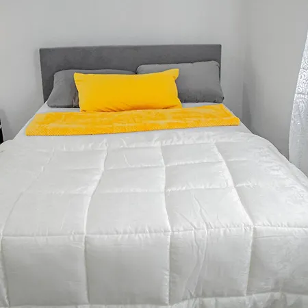 Prázdninový dům F&f - 3 Og - Zentral Mit Kostenfreien Privatparkplaetzen Und Wlan *
